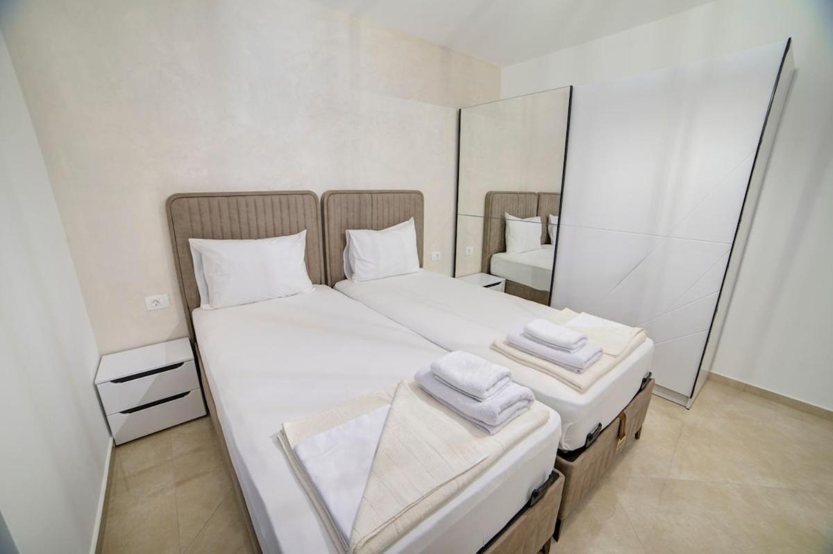 Villa Jelena With Private Pool - Lapcici Budva Exterior foto