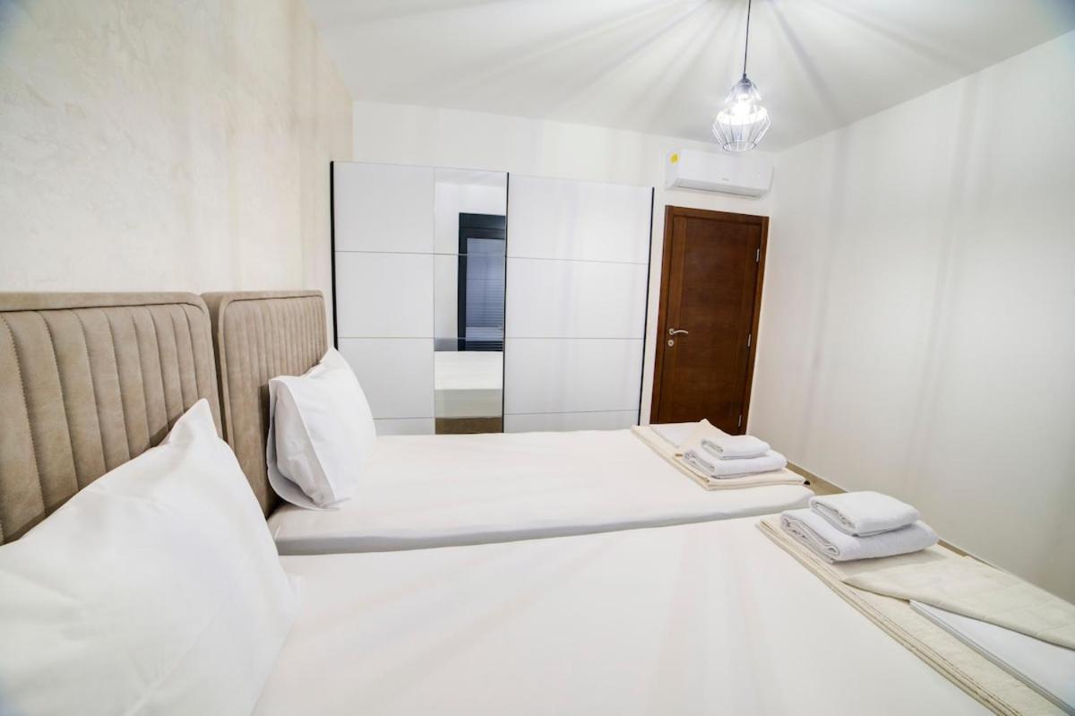 Villa Jelena With Private Pool - Lapcici Budva Exterior foto